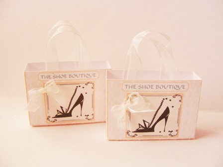 1/12th SHOE BOUTIQUE BAGS & BOXES KIT DOWNLOAD